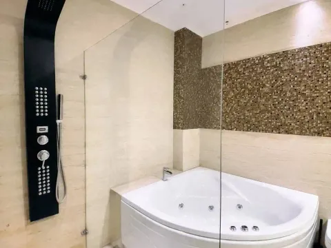 Daily-rent, two bedroom apartment, 130m², Centar, Budva - image 7