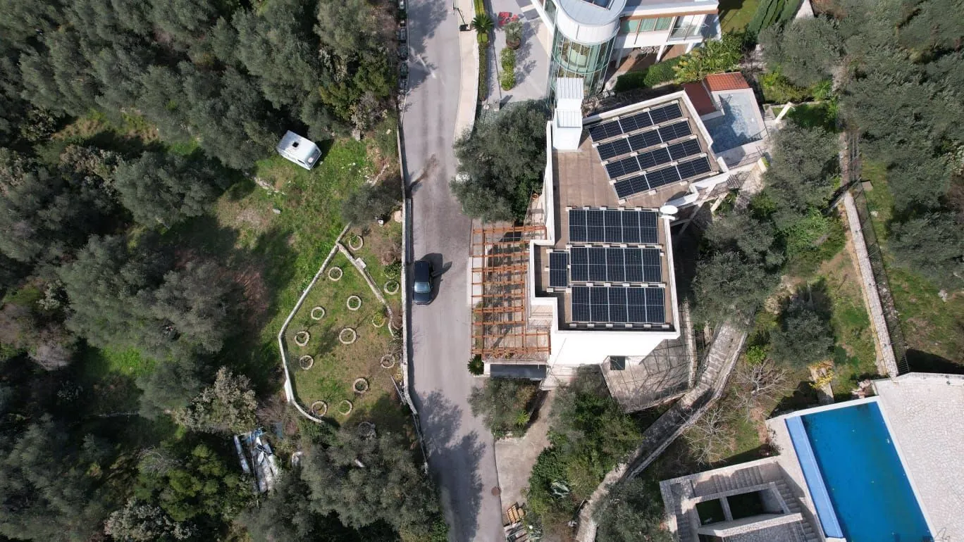 Rent, three bedroom apartment, 247m², Sveti Stefan, Budva