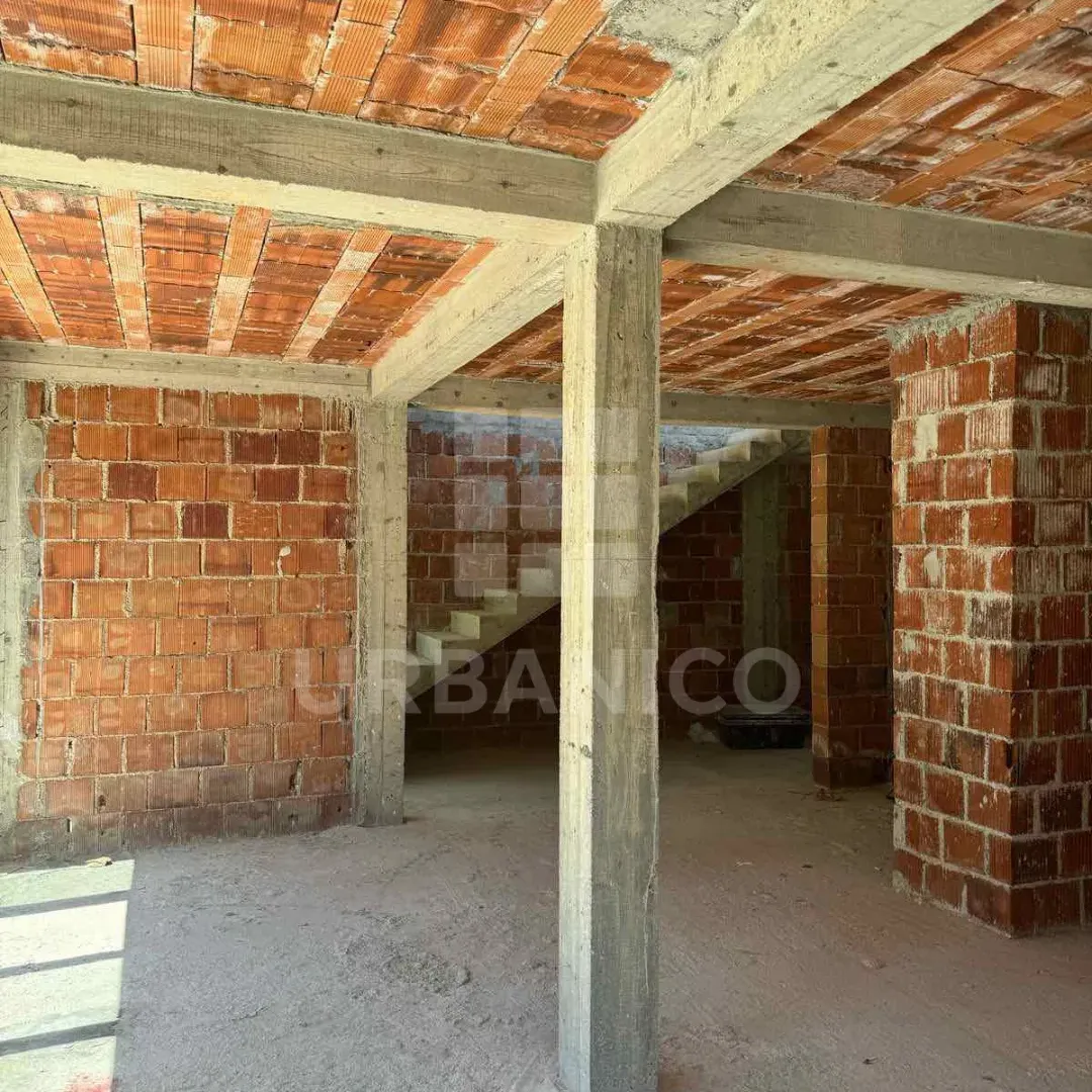 Sale, house, 200m², Zagrađe, Bar