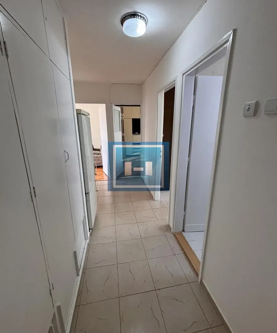 Prodaja, dvosoban stan, 58m², Kajsijar, Jagodina