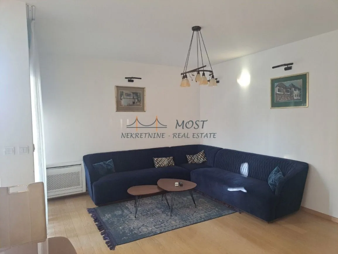 Rent, two bedroom apartment, 72m², City Kvart, Podgorica