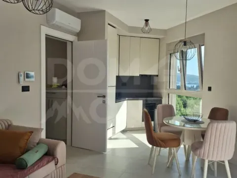 Izdavanje, jednosoban stan, 33m², Tivat, Crna Gora - image 5