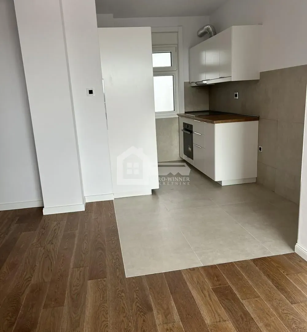 Rent, two bedroom apartment, 71m², Čubura, Beograd