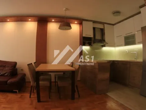 Izdavanje, četvorosoban stan, 74m², Rotkvarija, Novi Sad Sve Podlokacije - image 2