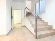 Izdavanje, poslovni prostor, 119m², Kruševac, Podgorica - image 12