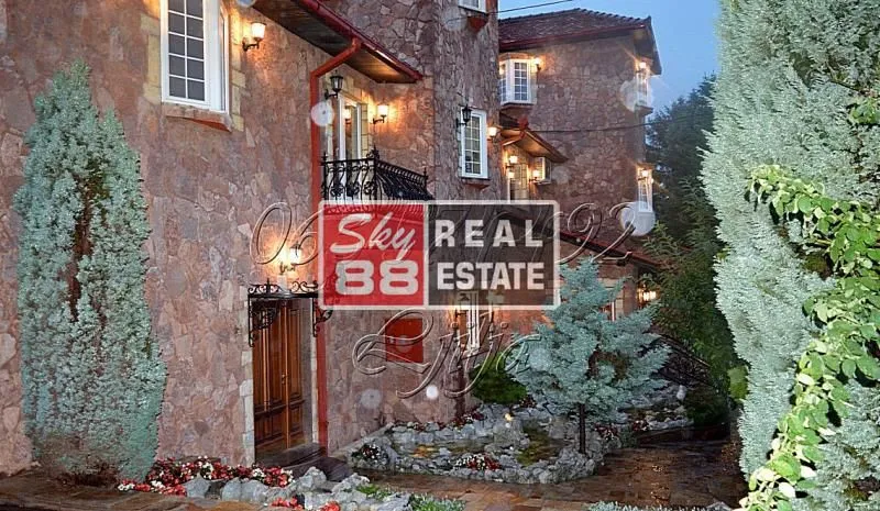 Prodaja, kuća, 309m², Savski Venac, Beograd