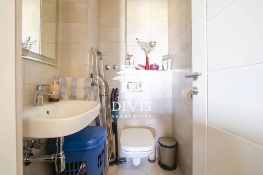 Sale, three bedroom apartment, 75m², Banovo Brdo, Beograd