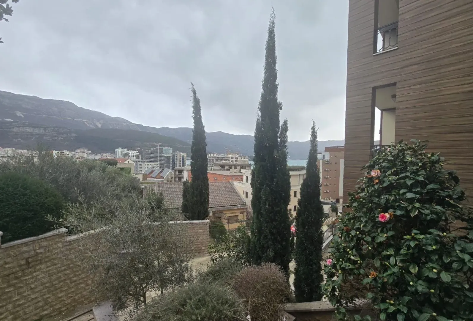 Rent, one bedroom apartment, 36m², Babin Do, Budva