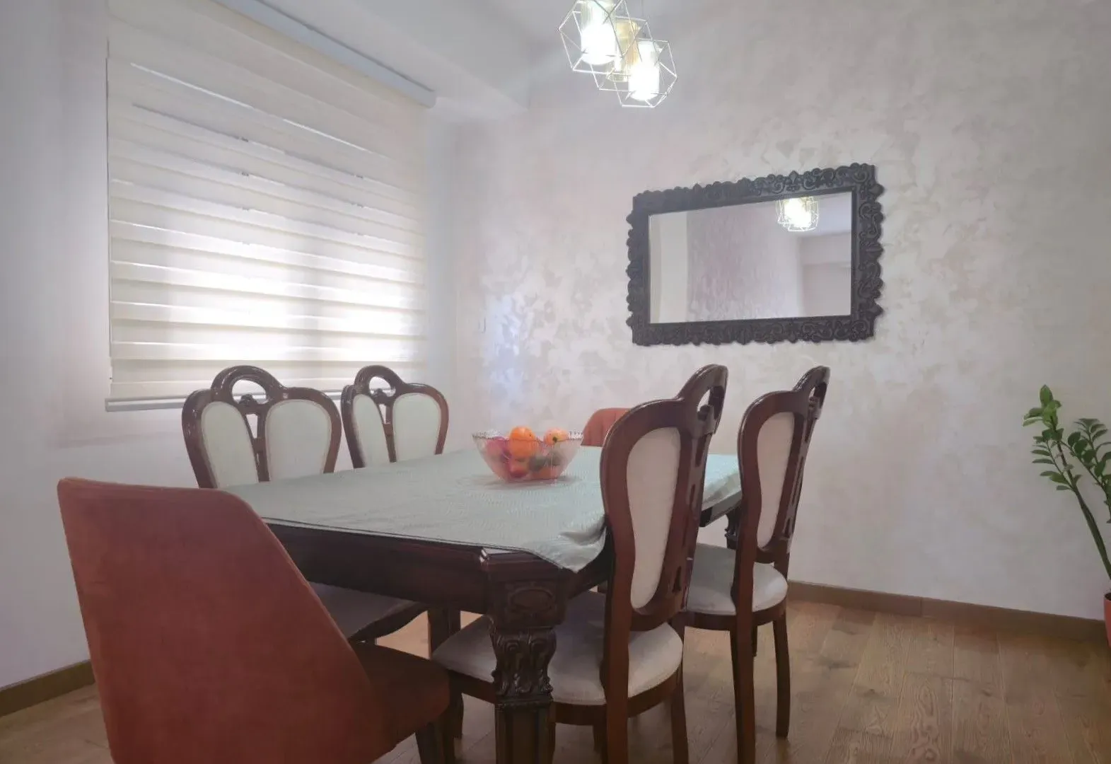 Prodaja, trosoban stan, 114m², Tuški Put, Podgorica