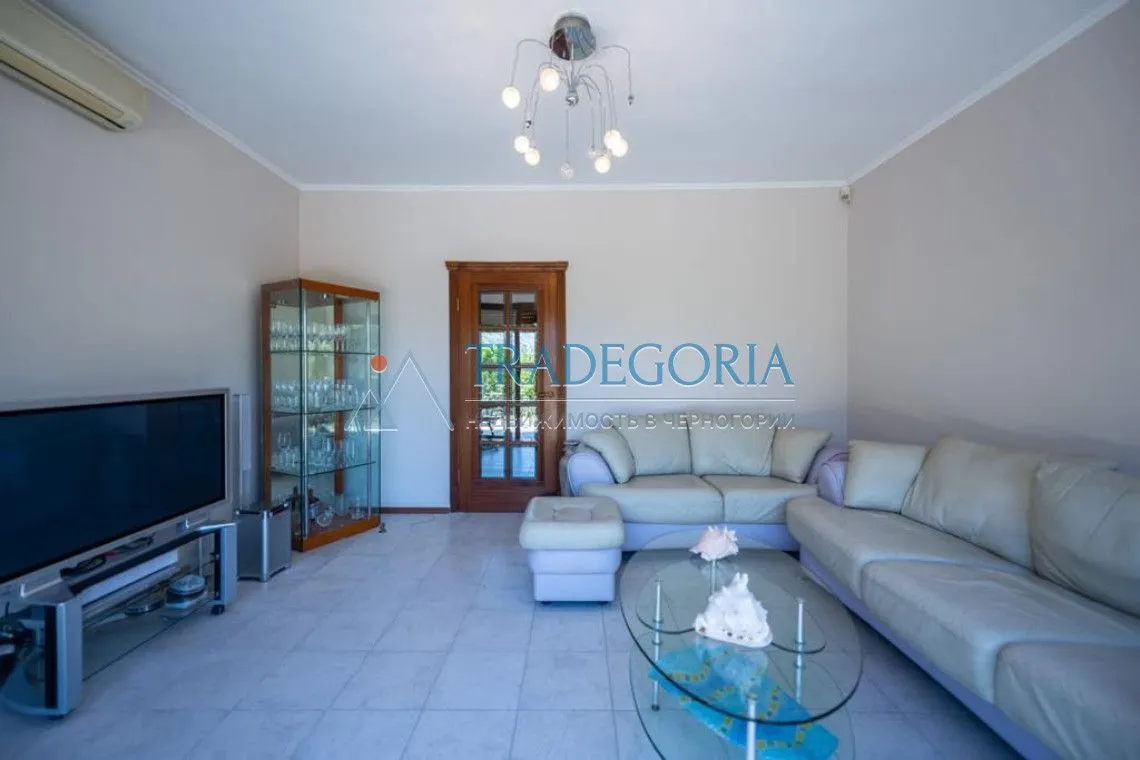 Prodaja, kuća, 400m², Kotor, Crna Gora