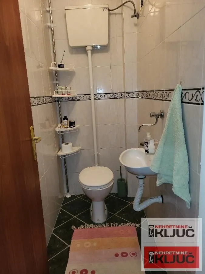 Prodaja, trosoban stan, 82m², Centar, Novi Sad