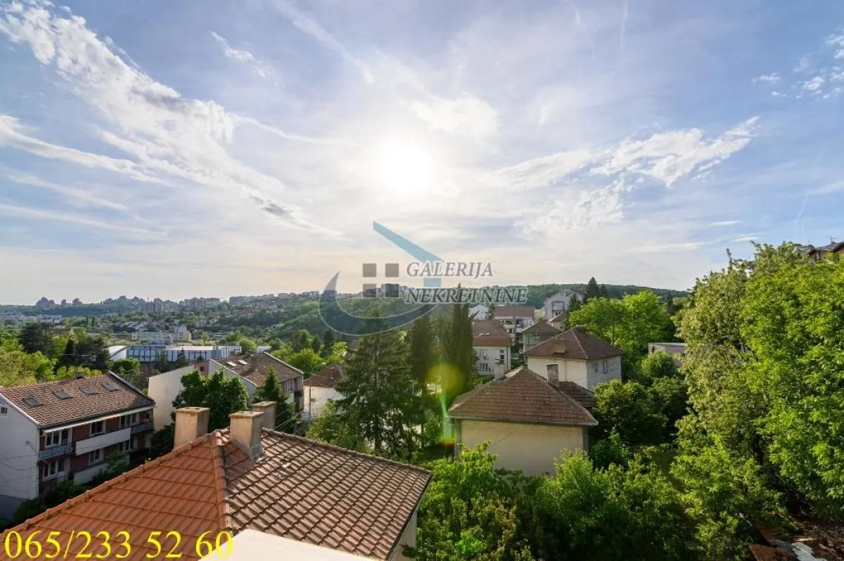 Prodaja, jednosoban stan, 31m², Kanarevo Brdo, Beograd