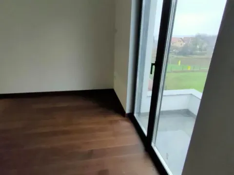 Prodaja, stan, 144m², Sremska Kamenica, Petrovaradin - image 4