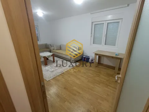 Rent, one bedroom apartment, 50m², Stari Aerodrom, Podgorica - image 4