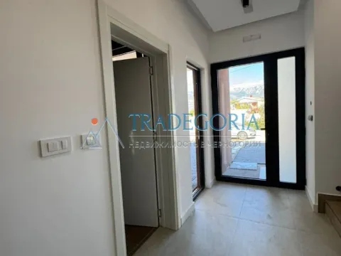 Prodaja, kuća, 196m², Bar, Crna Gora - image 17