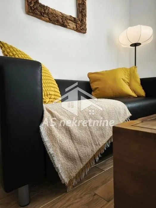 Izdavanje, dvosoban stan, 50m², Lekino Brdo, Voždovac Sve Podlokacije