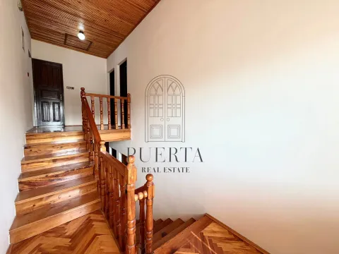 Prodaja, kuća, 533m², Tološi, Podgorica - image 9