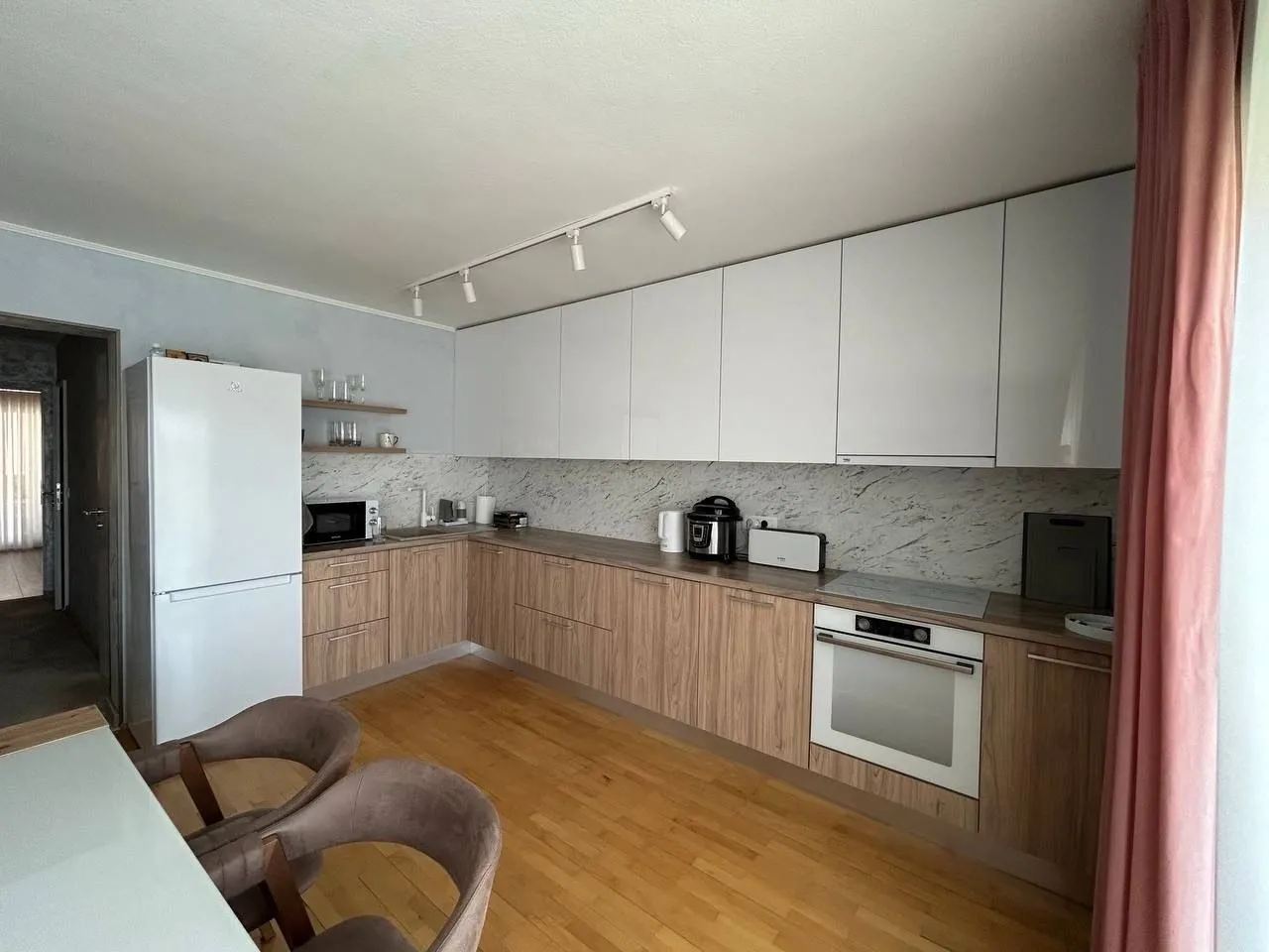 Prodaja, dvosoban stan, 83m², Tivat, Crna Gora