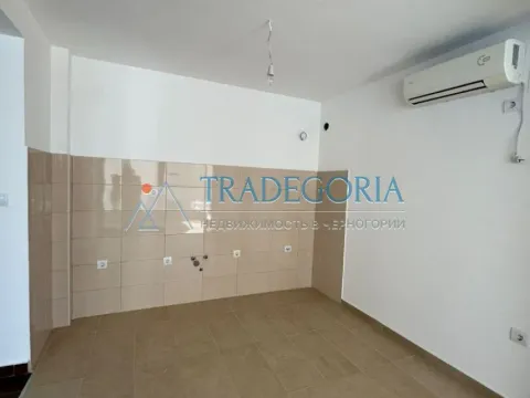 Prodaja, dvosoban stan, 81m², Dobra Voda, Bar - image 2