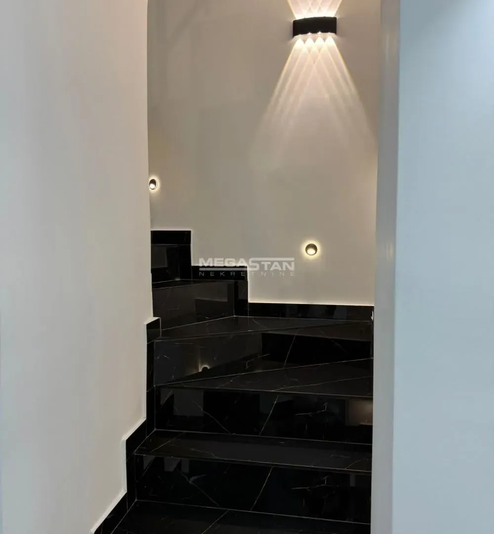 Rent, apartment, 105m², Vukov Spomenik, Zvezdara Sve Podlokacije