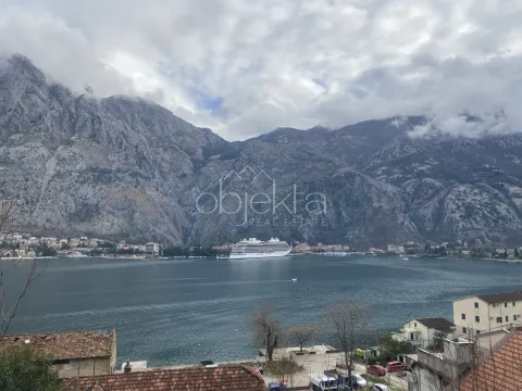 Prodaja, stan, 72m², Kotor, Crna Gora - image 4