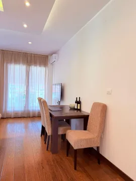 Rent, two bedroom apartment, 77m², Velji Vinogradi, Budva - image 8