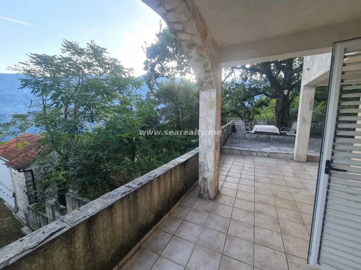 Sale, apartment, 56m², Prčanj, Kotor