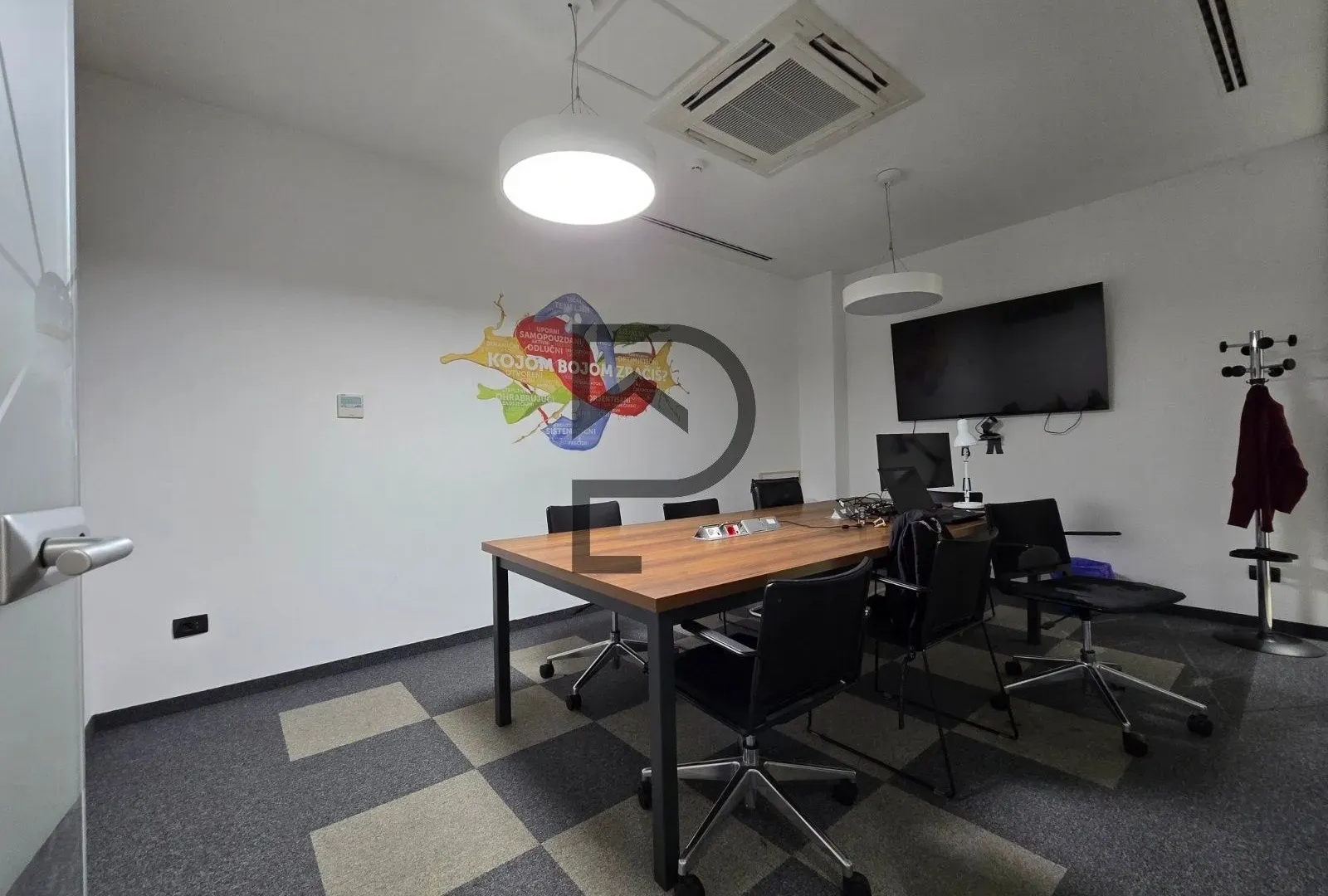 Sale, office space, 376m², Dalmatinska ulica, Podgorica