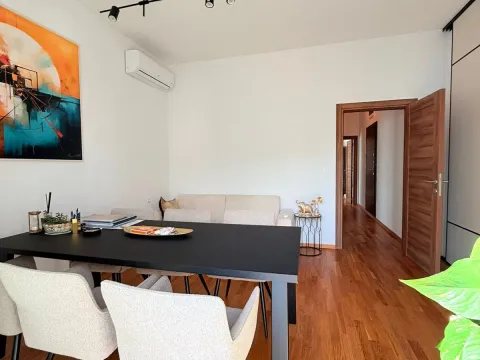 Prodaja, dvosoban stan, 52m², Tološka šuma, Podgorica - image 3