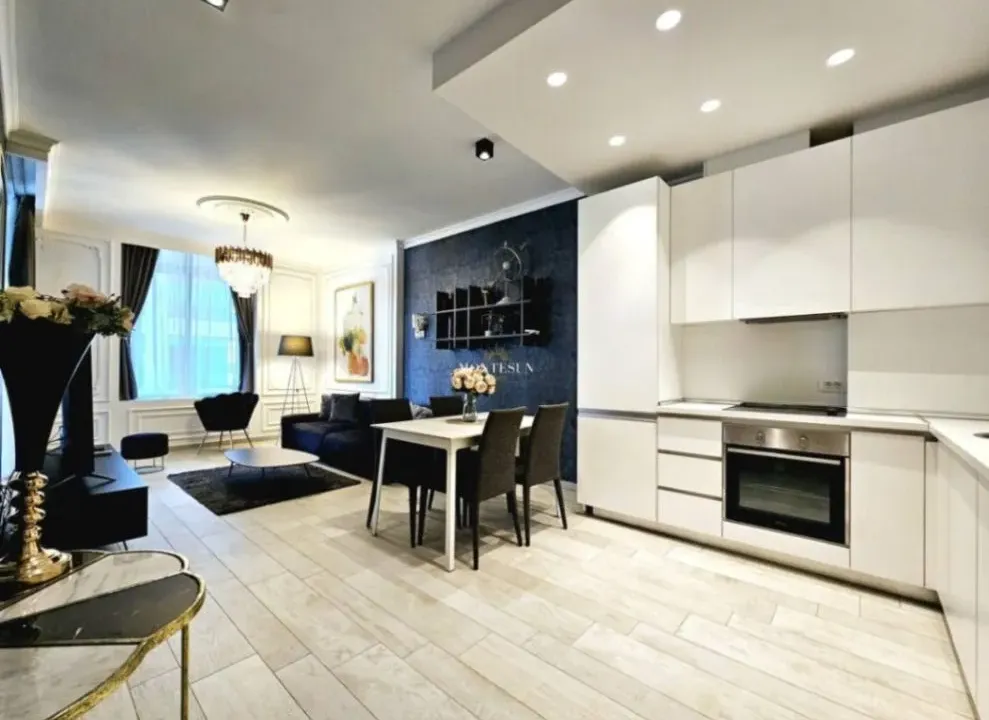 Izdavanje, jednosoban stan, 60m², Budva, Crna Gora