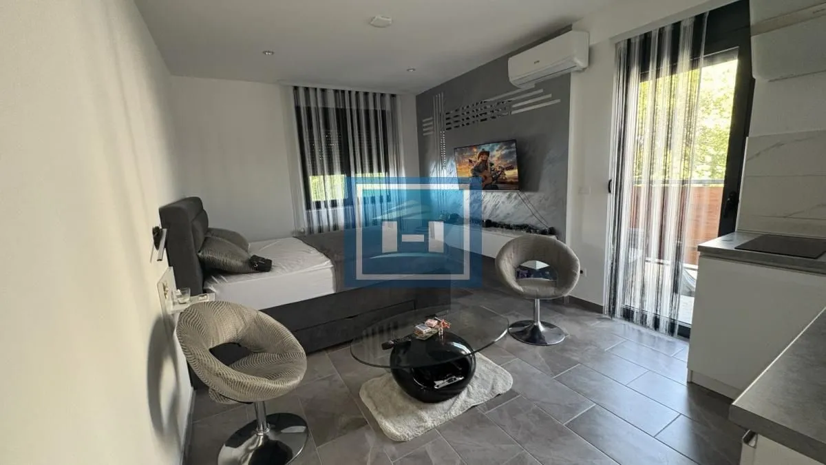 Izdavanje, garsonjera, 27m², Aqua park, Jagodina