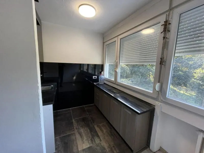Prodaja, trosoban stan, 92m², Novi Beograd Sve Podlokacije, Beograd