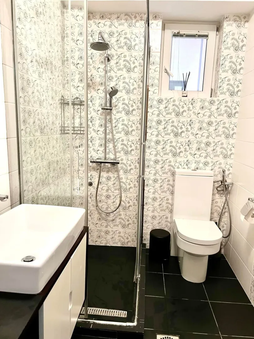 Prodaja, trosoban stan, 102m², Petrovac, Budva