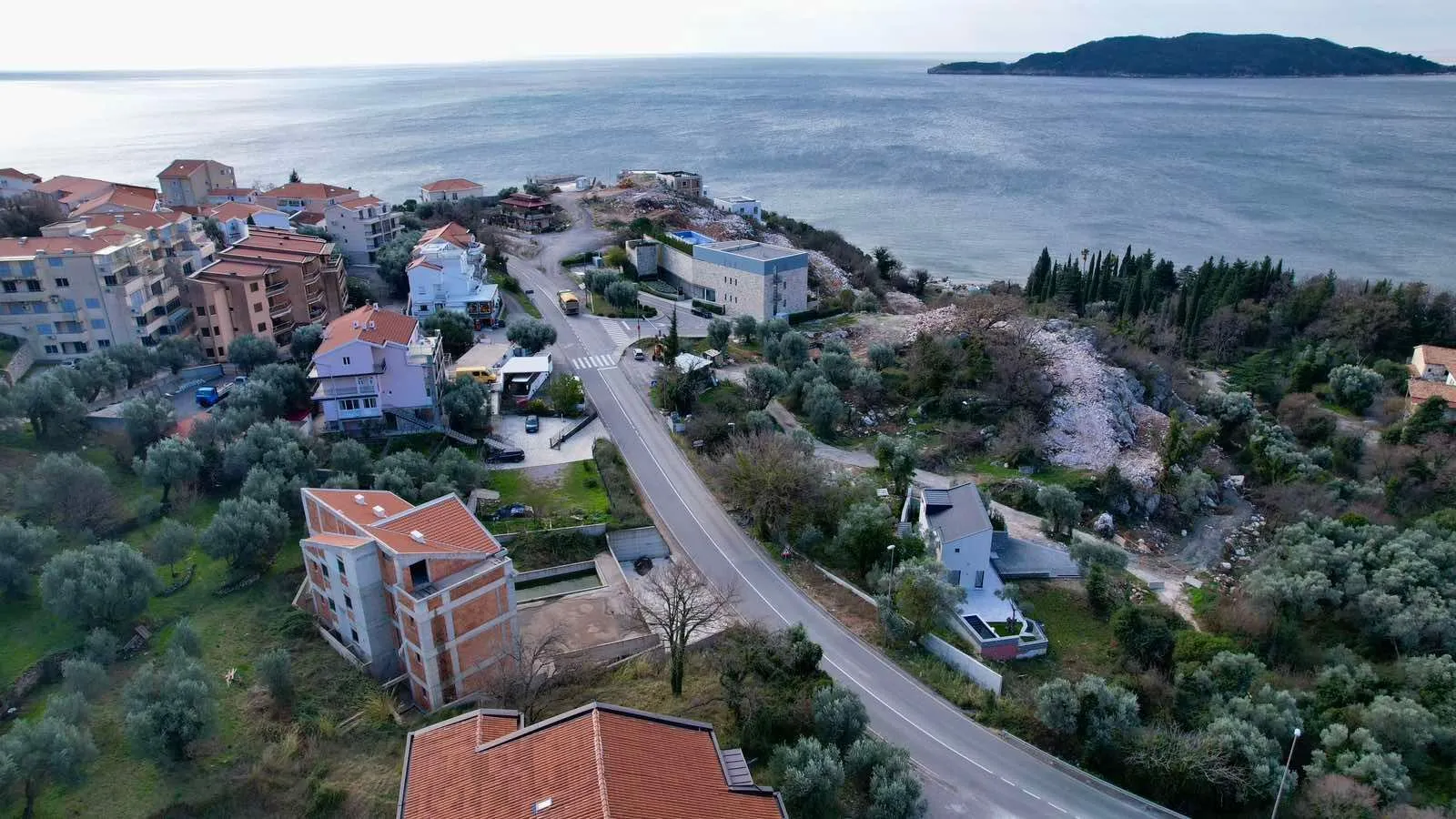 Prodaja, plac, 808m², Kamenovo, Budva