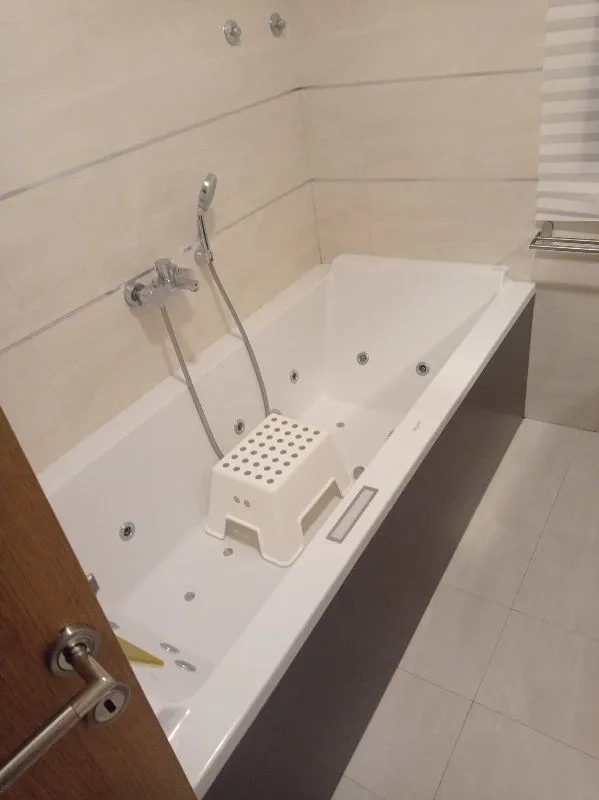 Rent, three bedroom apartment, 118m², Stari Grad, Beograd