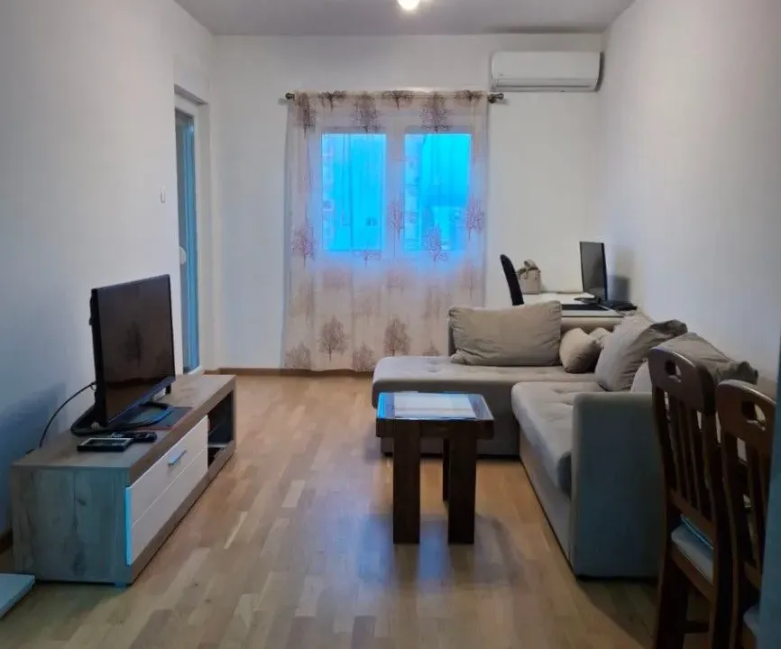 Izdavanje, jednosoban stan, 43m², Zabjelo, Podgorica