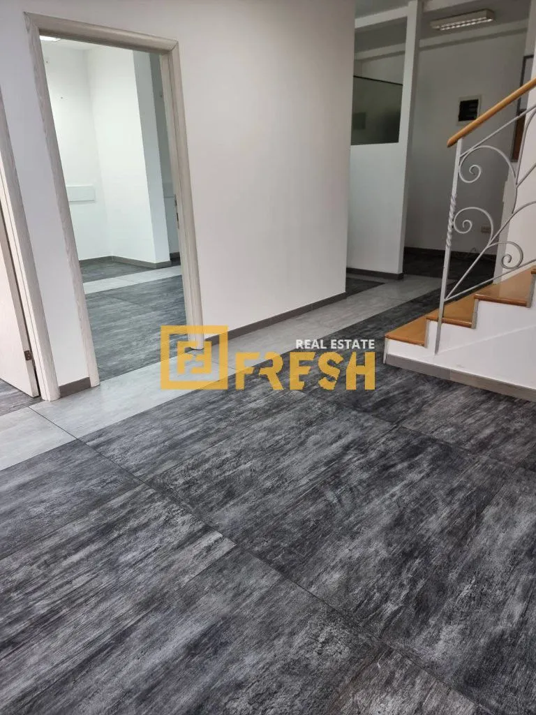 Rent, office space, 130m², Krivi Most, Podgorica