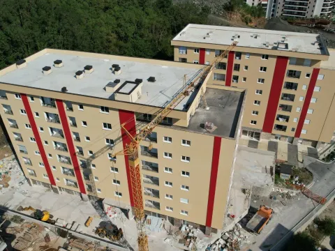 Sale, one bedroom apartment, 37m², Bečići, Budva - image 3