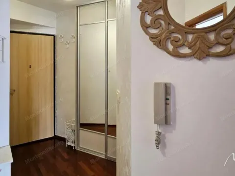 Prodaja, dvosoban stan, 56m², Stari Aerodrom, Podgorica - image 17