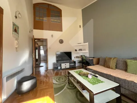 Prodaja, dvosoban stan, 92m², Stari Aerodrom, Podgorica