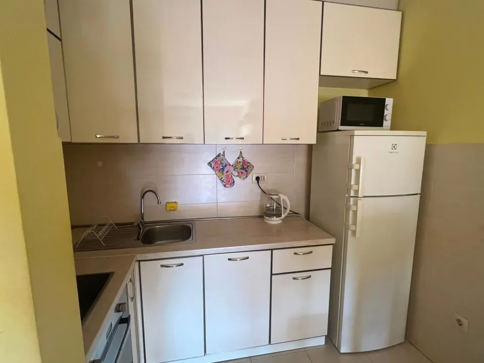 Rent, one bedroom apartment, 48m², Blok 6, Podgorica