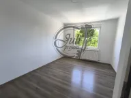 Sale, parking/garage, 139m², Centar, Stara Pazova - image 1