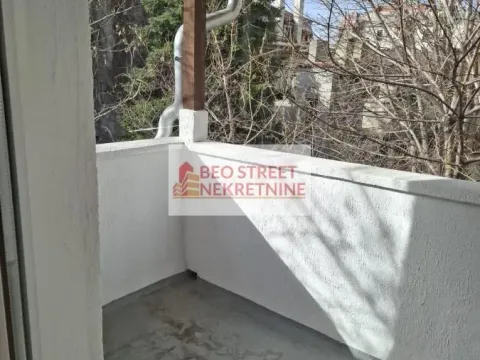 Rent, four bedroom apartment, 85m², Savski Venac, Beograd - image 4