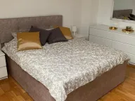 Izdavanje, četvorosoban stan, 135m², Savski Venac, Beograd - image 19