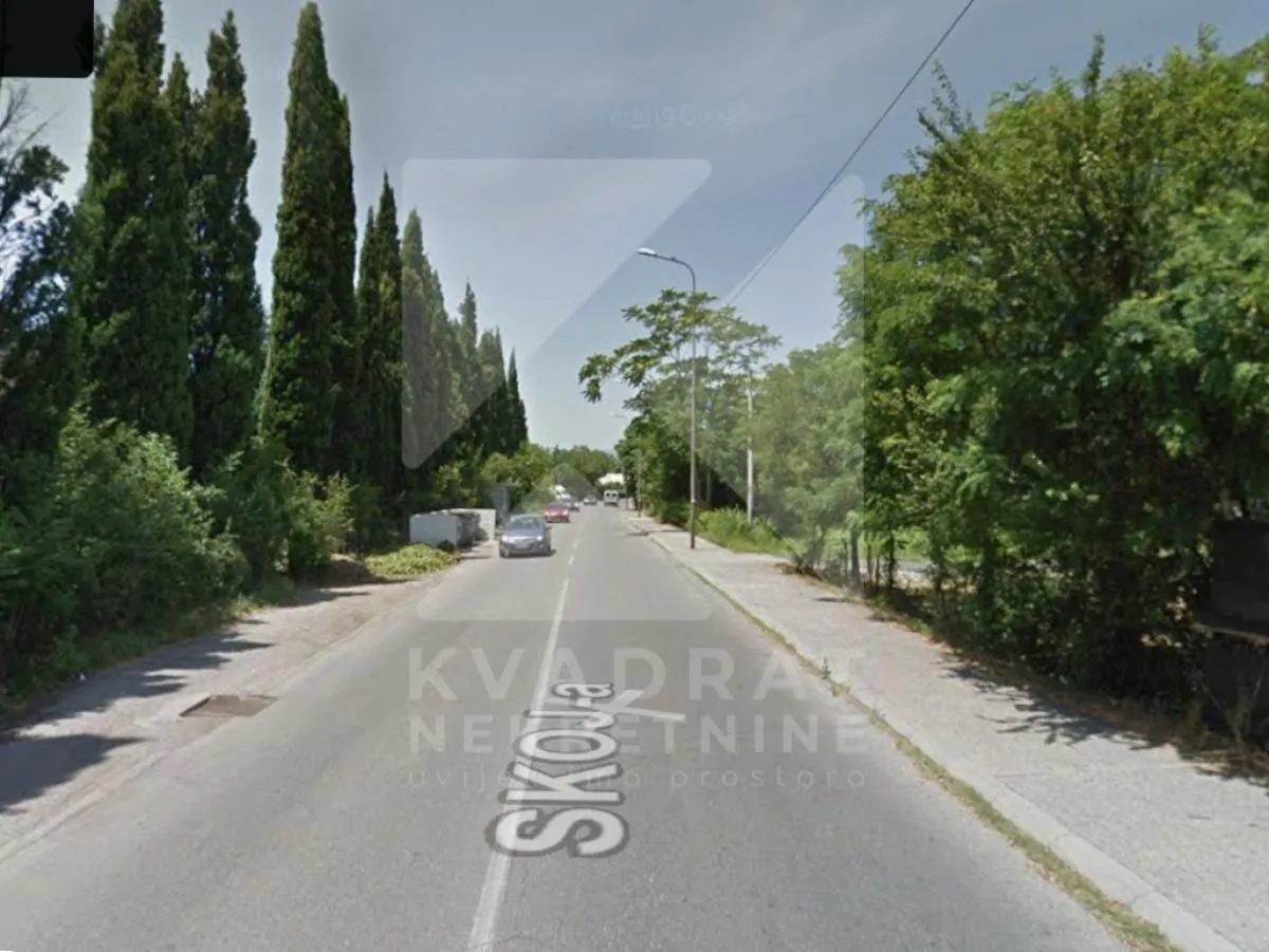 Izdavanje, plac, 394m², Tološi, Podgorica
