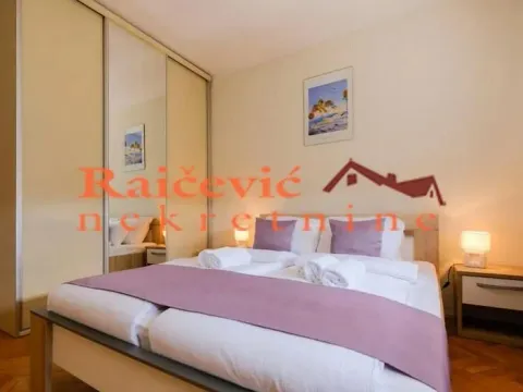 Rent, three bedroom apartment, 60m², Stari Grad, Beograd - image 5
