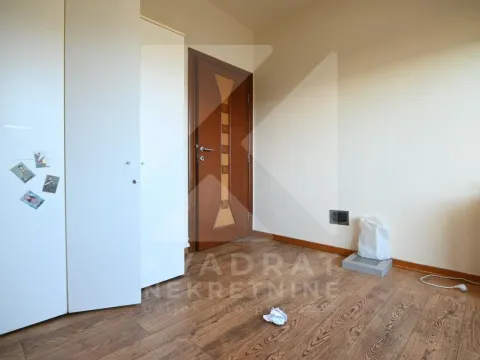 Izdavanje, poslovni prostor, 130m², Momišići, Podgorica - image 5