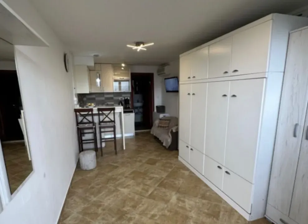 Prodaja, jednosoban stan, 23m², Petrovac, Budva