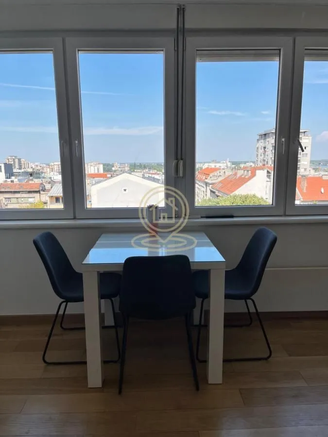 Rent, two bedroom apartment, 45m², Stari Grad, Beograd