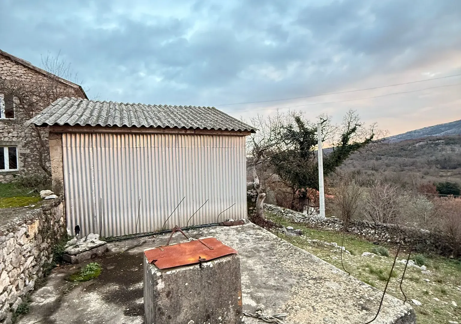 Sale, house, 90m², Velja Gorana, Bar